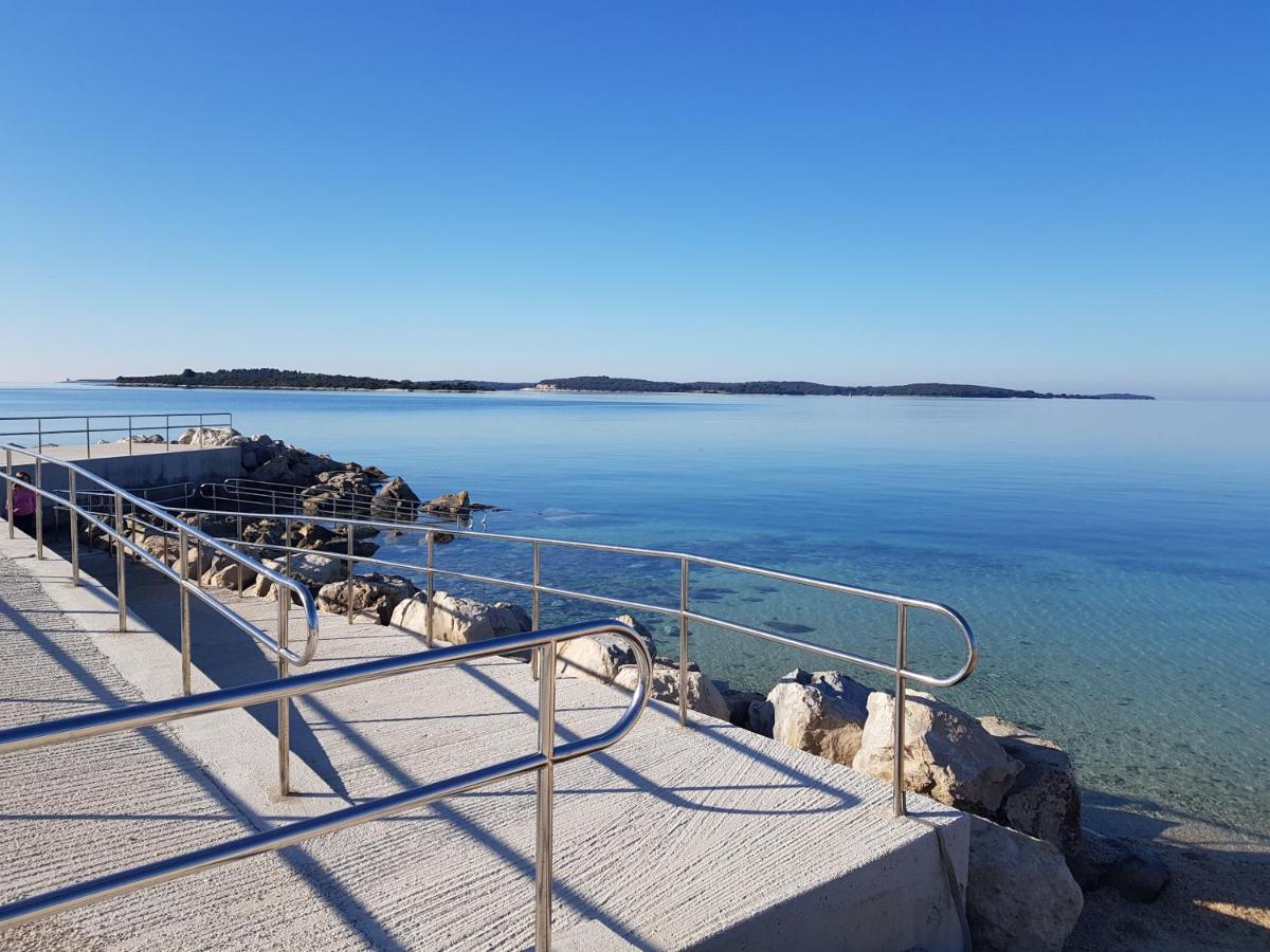 Apartmani Nora Pula Exterior foto